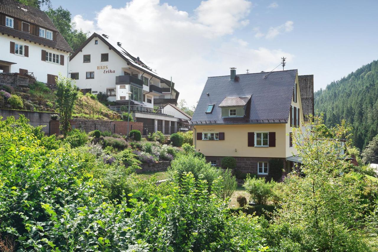 Haus Erika Ferienwohnung 2 Bad Teinach-Zavelstein Eksteriør bilde